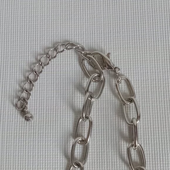 Silver Tone and Off White Mother Of Pearl Assorted Beads Triple Strand Necklace - Picture 10 of 11